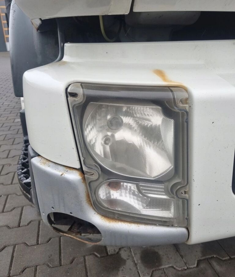 Volvo KOMPLETNY Z LAMPAMI BELKA STOPNIE Volvo FL EURO 5 - Nárazník pro Nákladní auto: obrázek 2 Volvo KOMPLETNY Z LAMPAMI BELKA STOPNIE Volvo FL EURO 5 - Nárazník pro Nákladní auto: obrázek 2