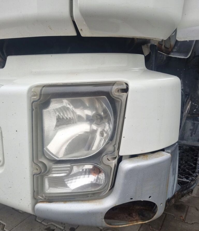 Volvo KOMPLETNY Z LAMPAMI BELKA STOPNIE Volvo FL EURO 5 - Nárazník pro Nákladní auto: obrázek 1 Volvo KOMPLETNY Z LAMPAMI BELKA STOPNIE Volvo FL EURO 5 - Nárazník pro Nákladní auto: obrázek 1