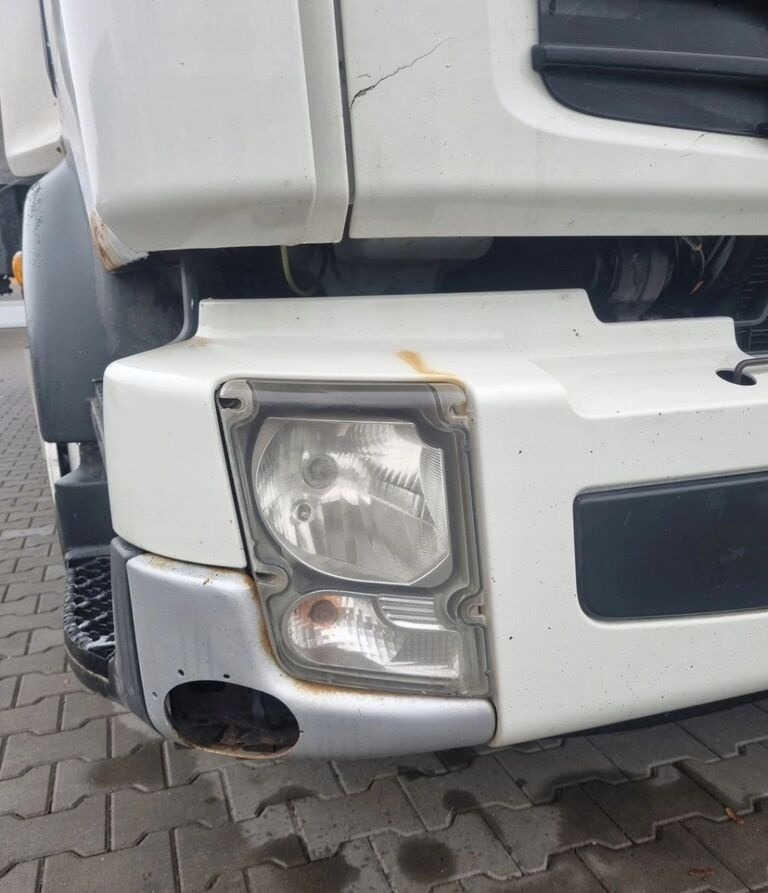 Volvo KOMPLETNY Z LAMPAMI BELKA STOPNIE Volvo FL EURO 5 - Nárazník pro Nákladní auto: obrázek 4 Volvo KOMPLETNY Z LAMPAMI BELKA STOPNIE Volvo FL EURO 5 - Nárazník pro Nákladní auto: obrázek 4