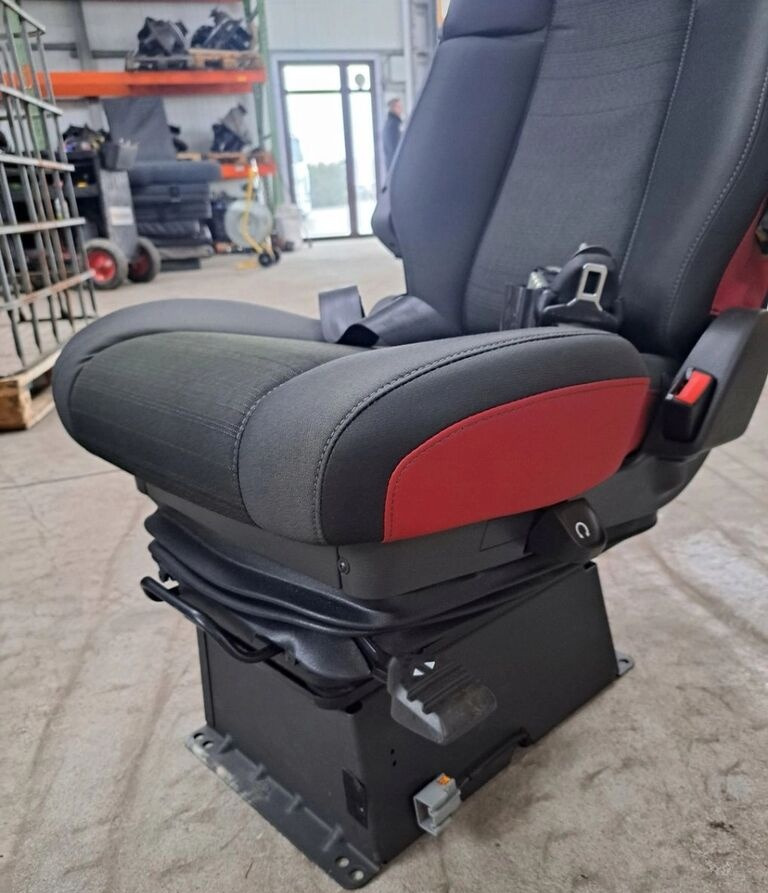 Volvo OBROTOWY PASAŻERA PRAWY FH 4 FM 4 - Sedaček pro Nákladní auto: obrázek 2 Volvo OBROTOWY PASAŻERA PRAWY FH 4 FM 4 - Sedaček pro Nákladní auto: obrázek 2