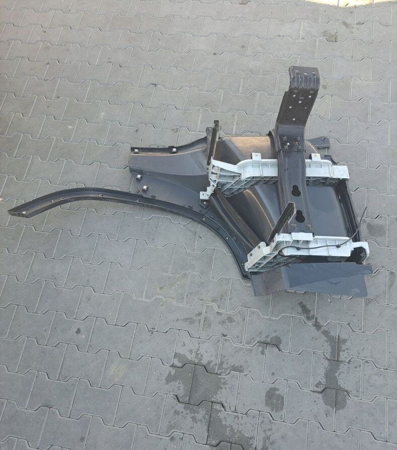 Volvo STOPIEŃ STOPNICA LEWA STELAŻ ORYGINAŁ VOLVO FH 4 82819482 - Stupátko pro Nákladní auto: obrázek 3 Volvo STOPIEŃ STOPNICA LEWA STELAŻ ORYGINAŁ VOLVO FH 4 82819482 - Stupátko pro Nákladní auto: obrázek 3