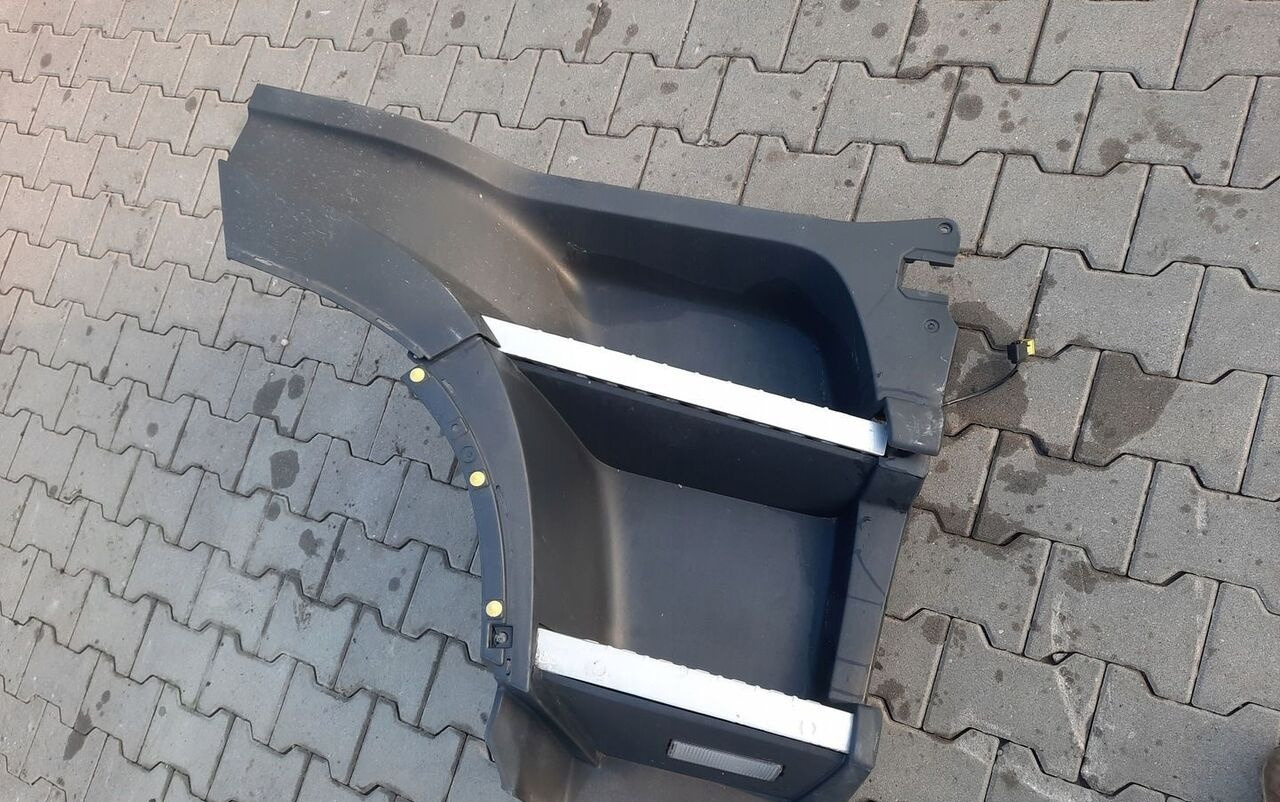 Volvo STOPIEŃ STOPNICA PRAWA STELAŻ ORYGINAŁ VOLVO FH 4 82141521 - Stupátko pro Nákladní auto: obrázek 2 Volvo STOPIEŃ STOPNICA PRAWA STELAŻ ORYGINAŁ VOLVO FH 4 82141521 - Stupátko pro Nákladní auto: obrázek 2