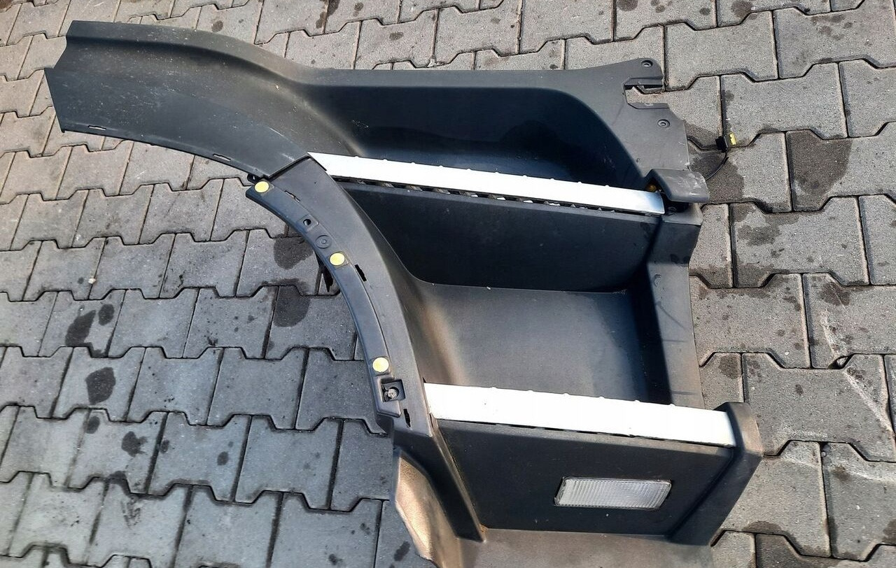 Volvo STOPIEŃ STOPNICA PRAWA STELAŻ ORYGINAŁ VOLVO FH 4 82141521 - Stupátko pro Nákladní auto: obrázek 1 Volvo STOPIEŃ STOPNICA PRAWA STELAŻ ORYGINAŁ VOLVO FH 4 82141521 - Stupátko pro Nákladní auto: obrázek 1