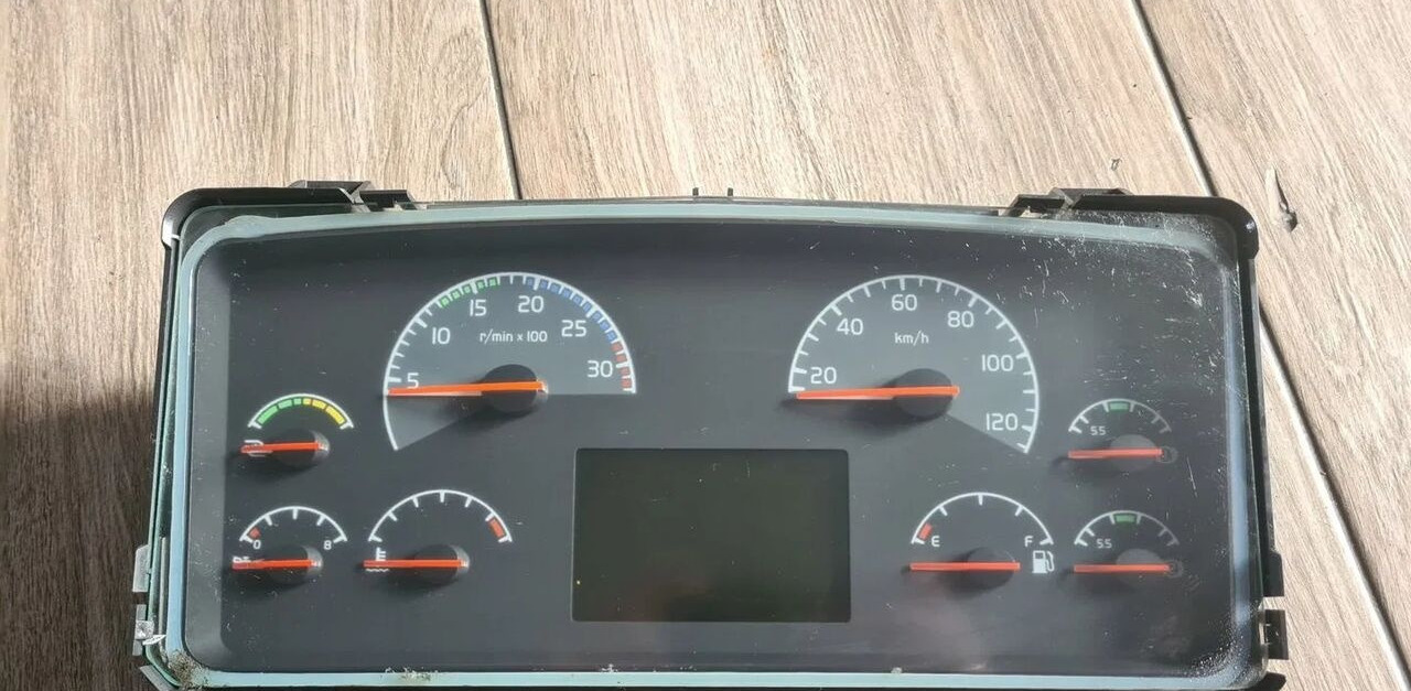 Volvo ZEGARY LICZNIKI AUTOMAT FL FE 21573674 Volvo VOLVO FL FE - Palubní deska pro Nákladní auto: obrázek 2 Volvo ZEGARY LICZNIKI AUTOMAT FL FE 21573674 Volvo VOLVO FL FE - Palubní deska pro Nákladní auto: obrázek 2
