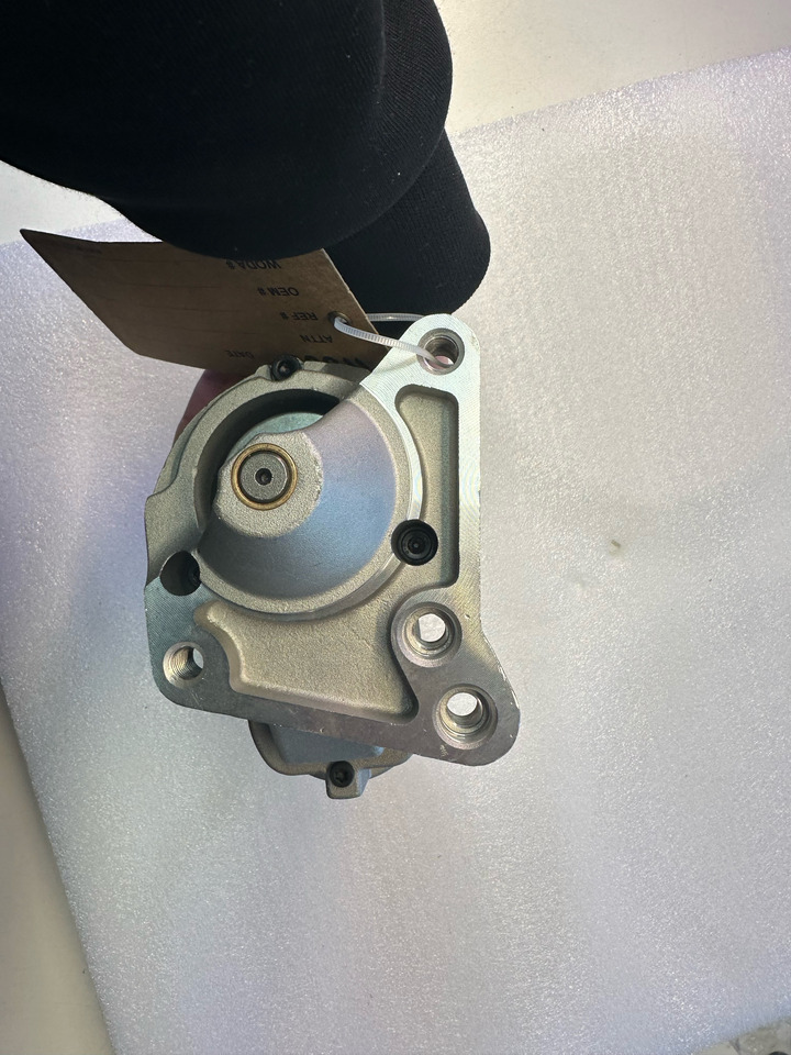 Woda Renault Magane | Kangoo Rapid - Spouštěč pro Dodávka: obrázek 5 Woda Renault Magane | Kangoo Rapid - Spouštěč pro Dodávka: obrázek 5