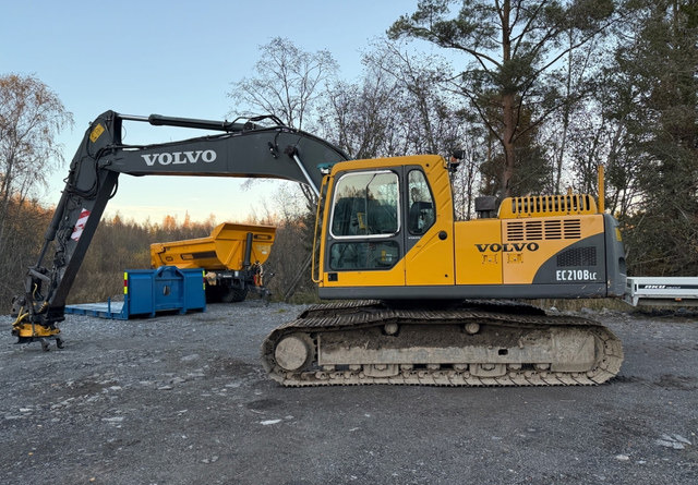 VolvoEC210 BLC - Pásové rýpadlo: obrázek 1 VolvoEC210 BLC - Pásové rýpadlo: obrázek 1