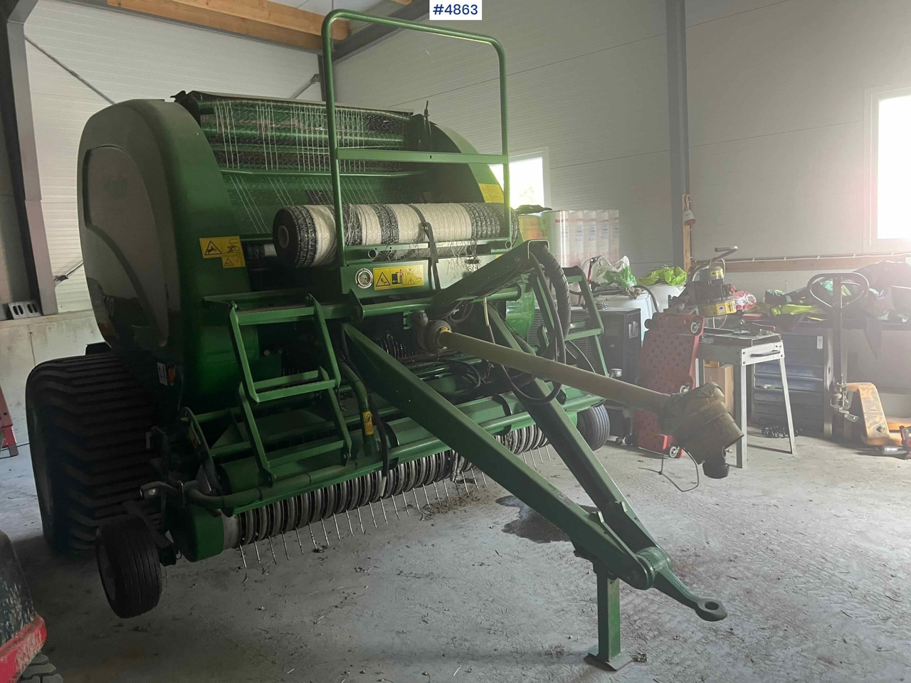 016 Mchale f5500 round baler - Lis na válcové balíky: obrázek 4 016 Mchale f5500 round baler - Lis na válcové balíky: obrázek 4
