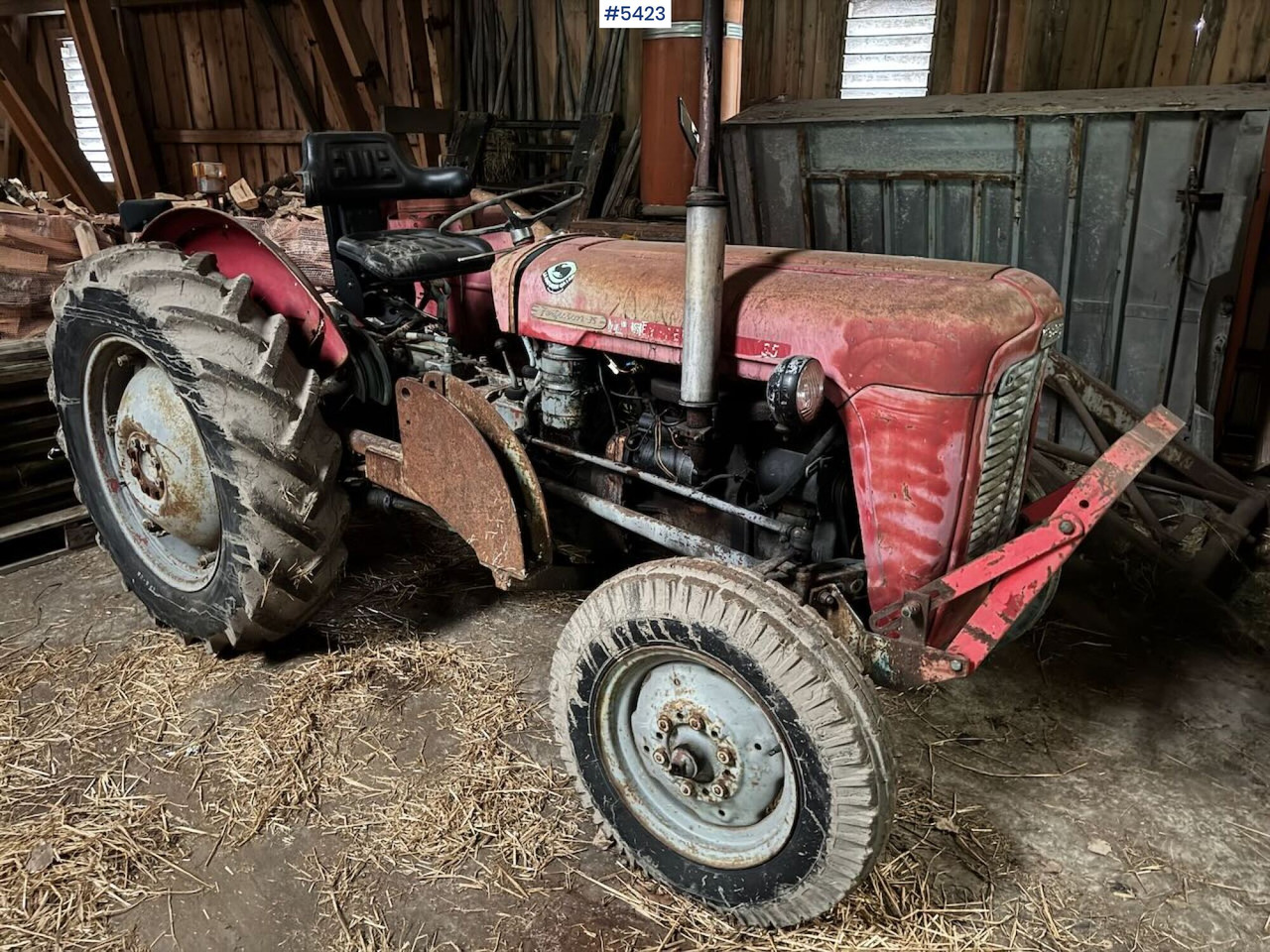 1971 Massey Ferguson 35 - Traktor: obrázek 1 1971 Massey Ferguson 35 - Traktor: obrázek 1