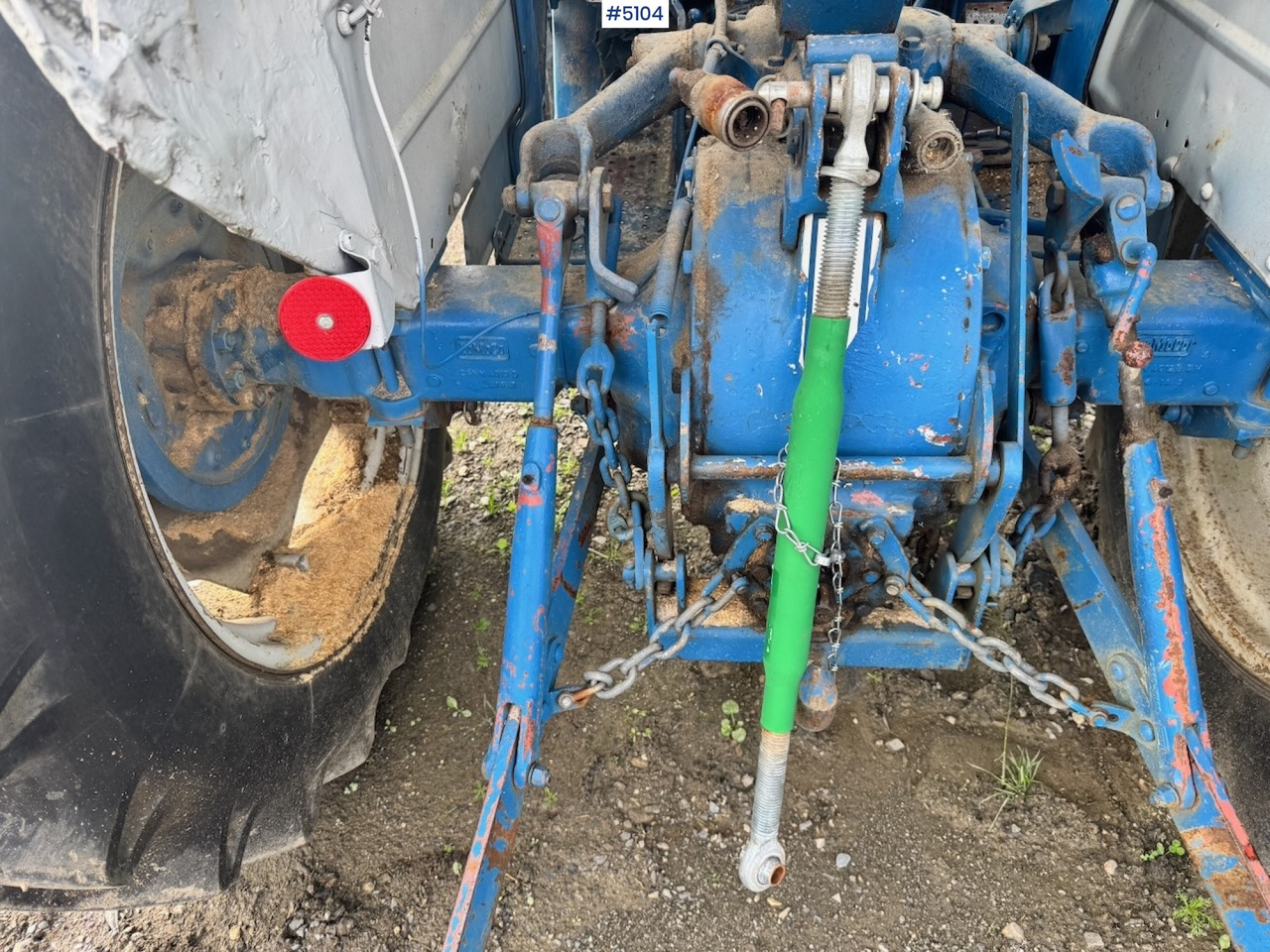 Traktor 1972 Ford 3000 4x2 w/ Front loader: obrázek 20