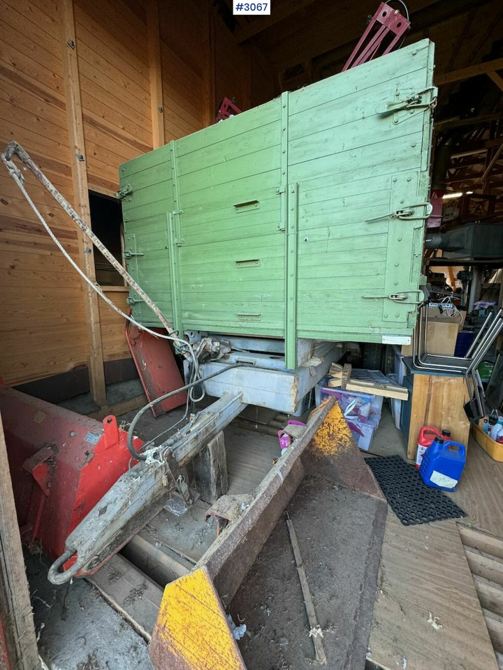 1973 Grain trailer - Zemědělský přívěs: obrázek 2 1973 Grain trailer - Zemědělský přívěs: obrázek 2
