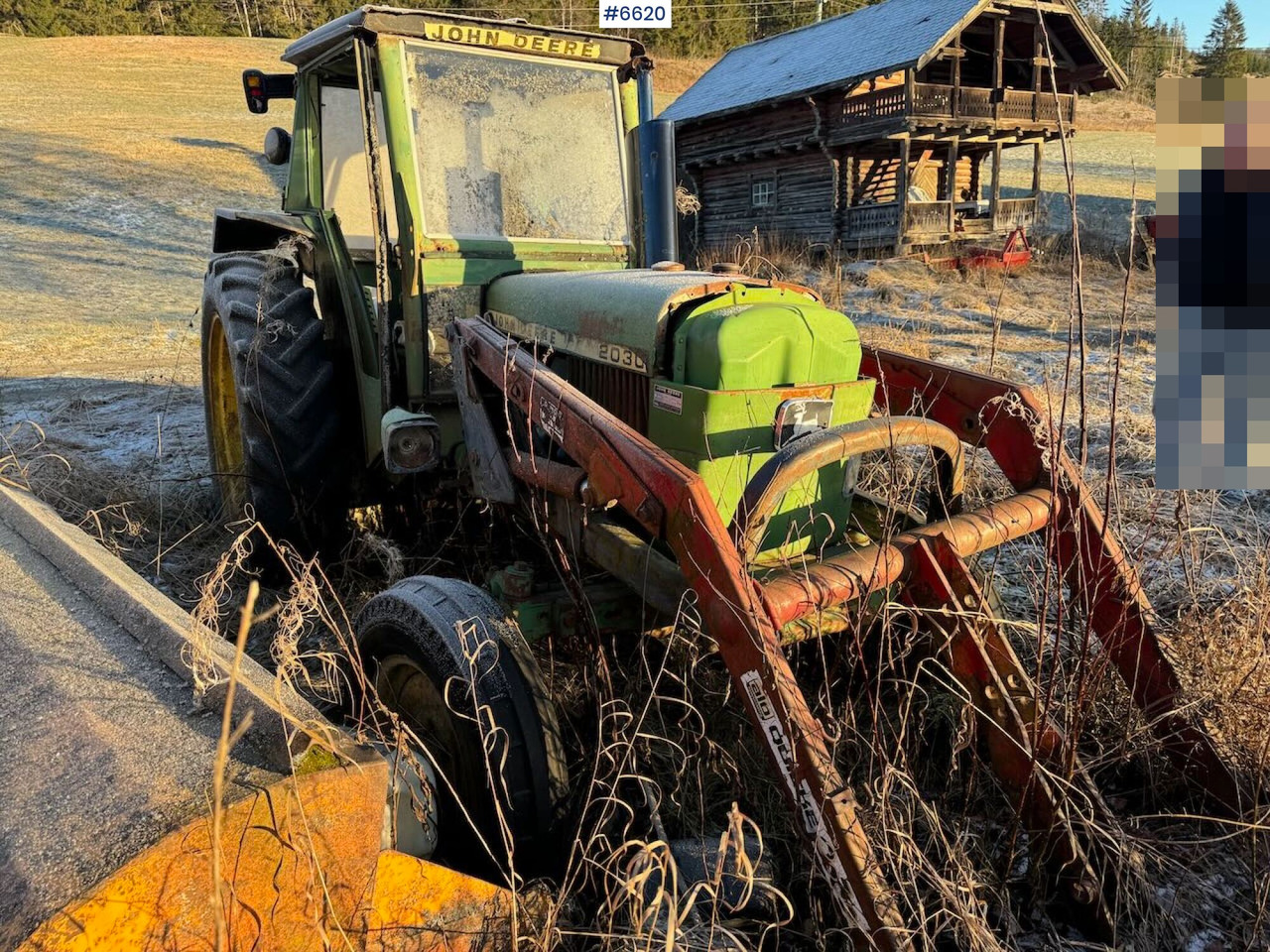1977 John Deere 2030 w/ front loader. Repair object. - Traktor: obrázek 5 1977 John Deere 2030 w/ front loader. Repair object. - Traktor: obrázek 5