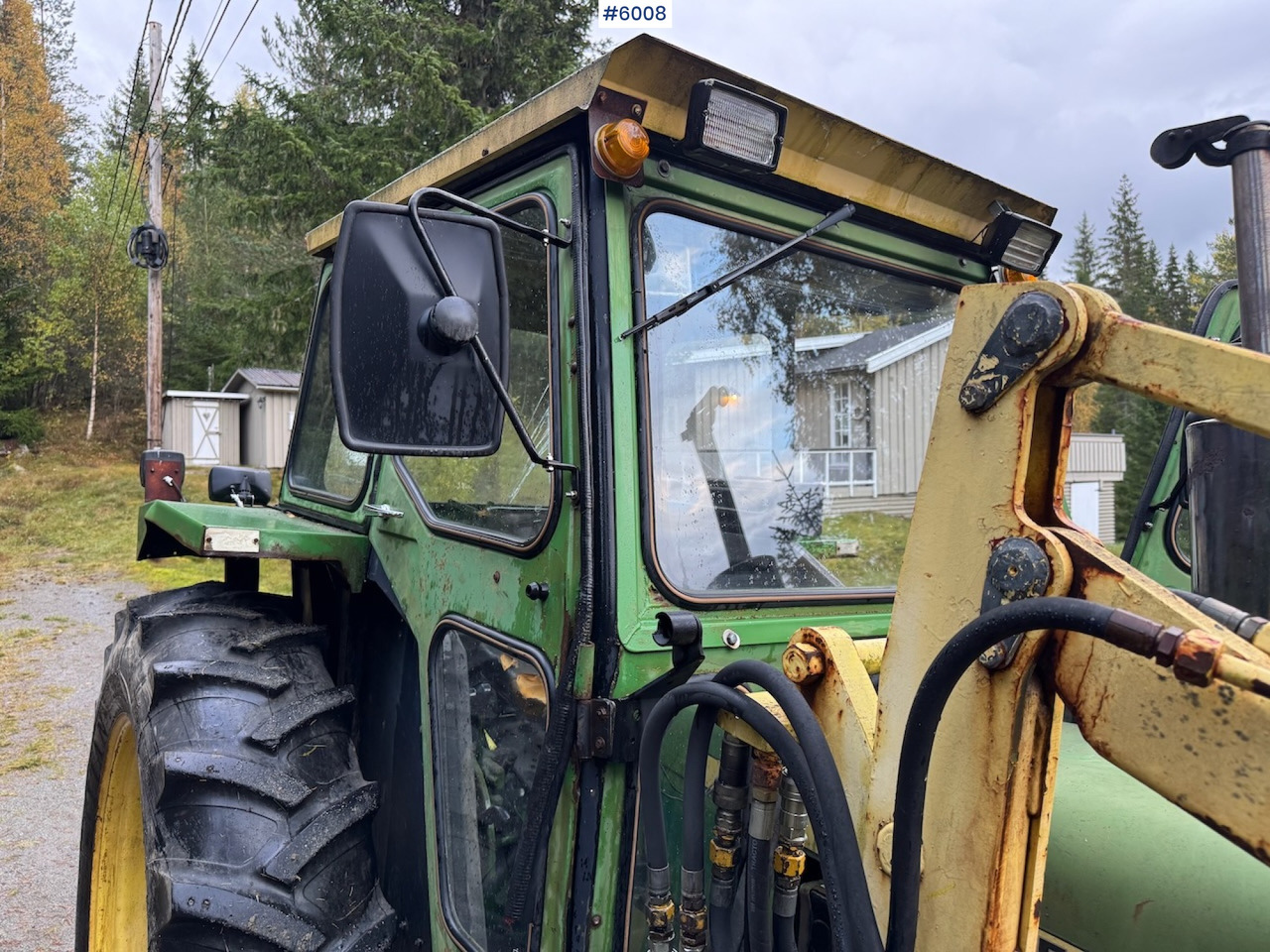 1977 John Deere 2030 w/ front loader, bucket and chains. - Traktor: obrázek 5 1977 John Deere 2030 w/ front loader, bucket and chains. - Traktor: obrázek 5