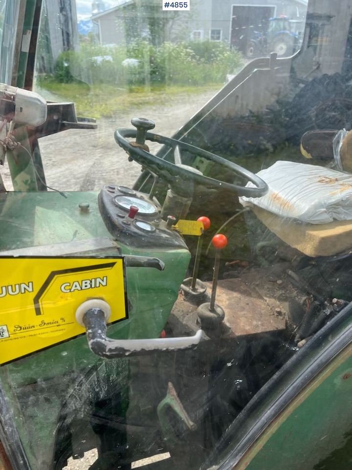 1980 John Deere 1030 tractor w/ twin deck and duun cabin. See hours. - Traktor: obrázek 3 1980 John Deere 1030 tractor w/ twin deck and duun cabin. See hours. - Traktor: obrázek 3