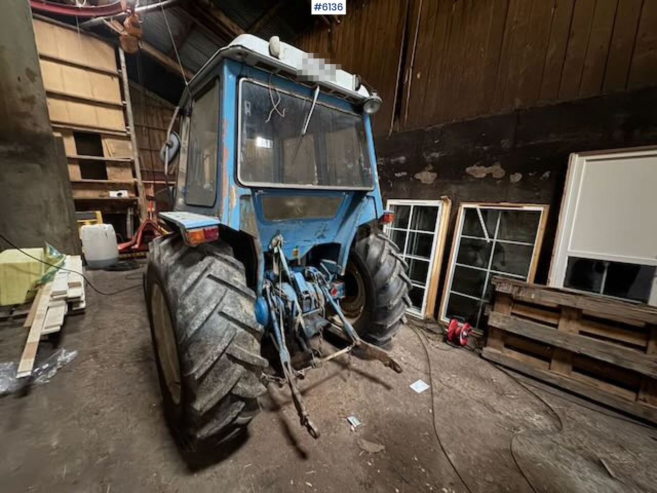1981 Ford 4600 with front loader! - Traktor: obrázek 5 1981 Ford 4600 with front loader! - Traktor: obrázek 5