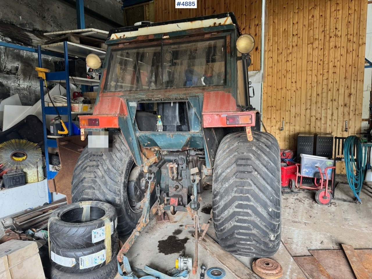 1982 Zetor 5011 4x2 Traktor. Gåen Clutch. - Traktor: obrázek 3 1982 Zetor 5011 4x2 Traktor. Gåen Clutch. - Traktor: obrázek 3