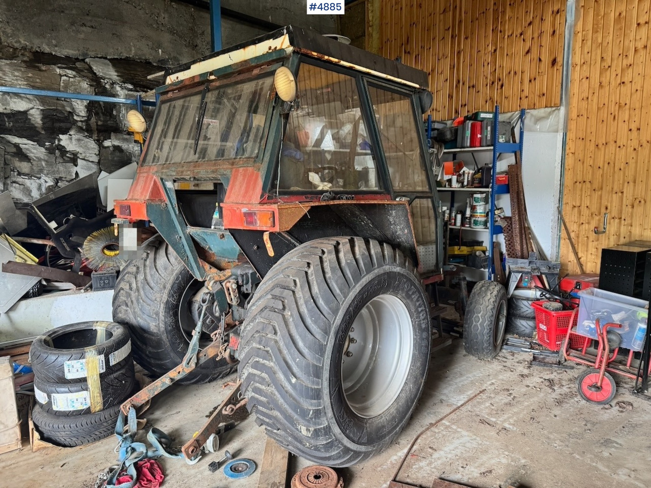 1982 Zetor 5011 4x2 Traktor. Gåen Clutch. - Traktor: obrázek 2 1982 Zetor 5011 4x2 Traktor. Gåen Clutch. - Traktor: obrázek 2