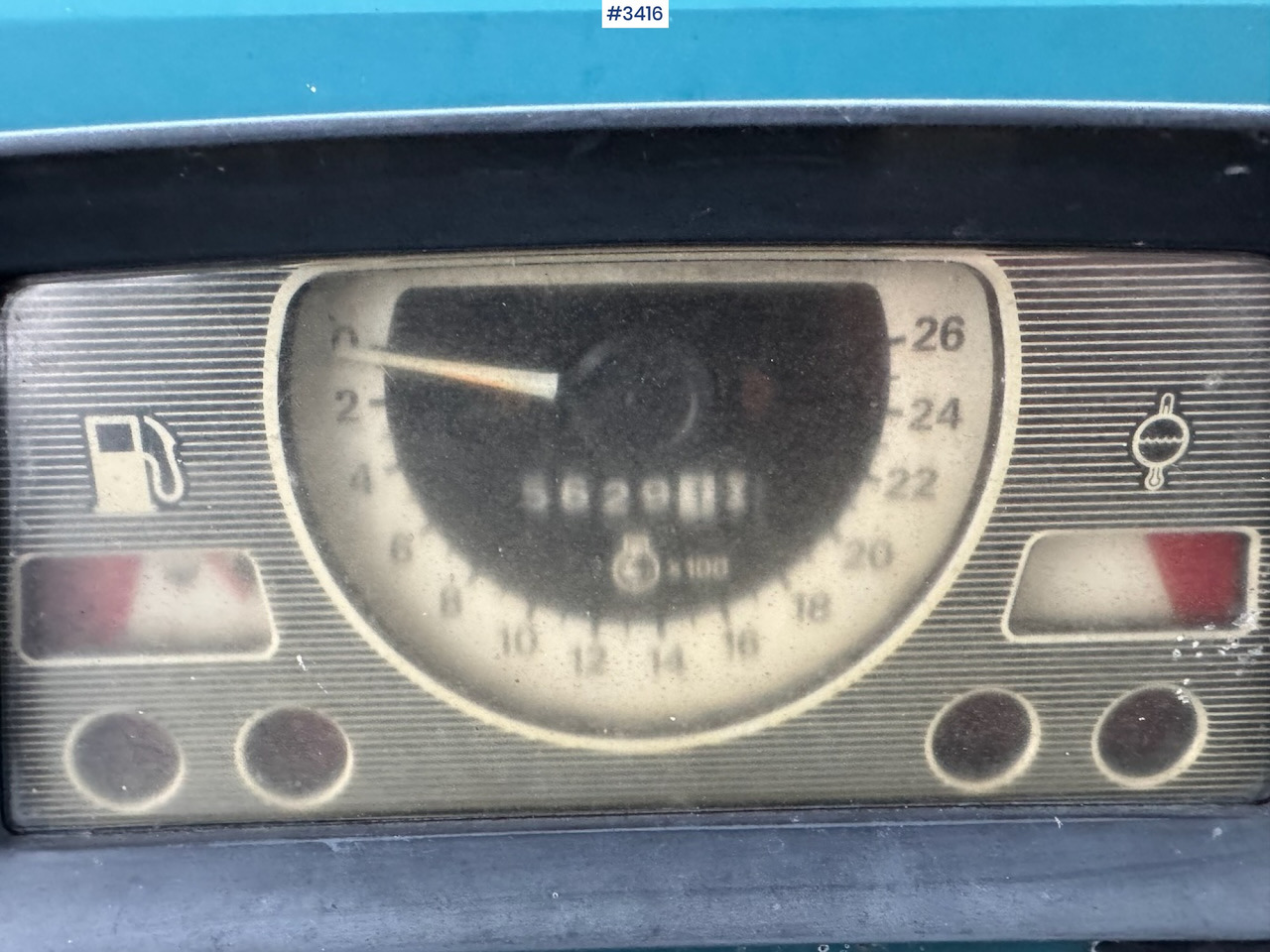 Traktor 1985 Ford 4610: obrázek 18 Traktor 1985 Ford 4610: obrázek 18