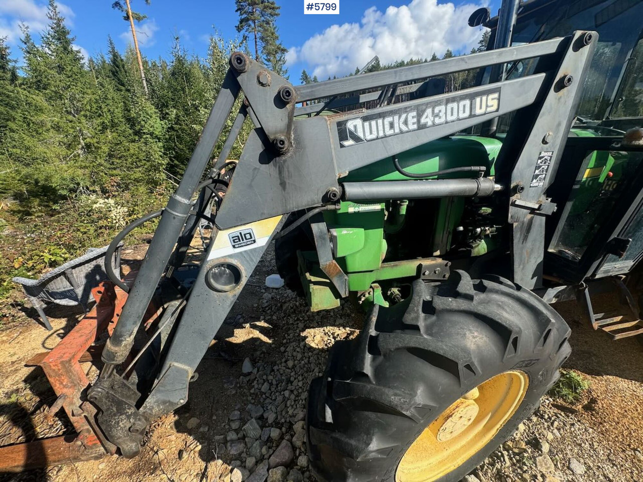 1985 John Deere 2040 4x4 w/ front loader - Traktor: obrázek 3 1985 John Deere 2040 4x4 w/ front loader - Traktor: obrázek 3