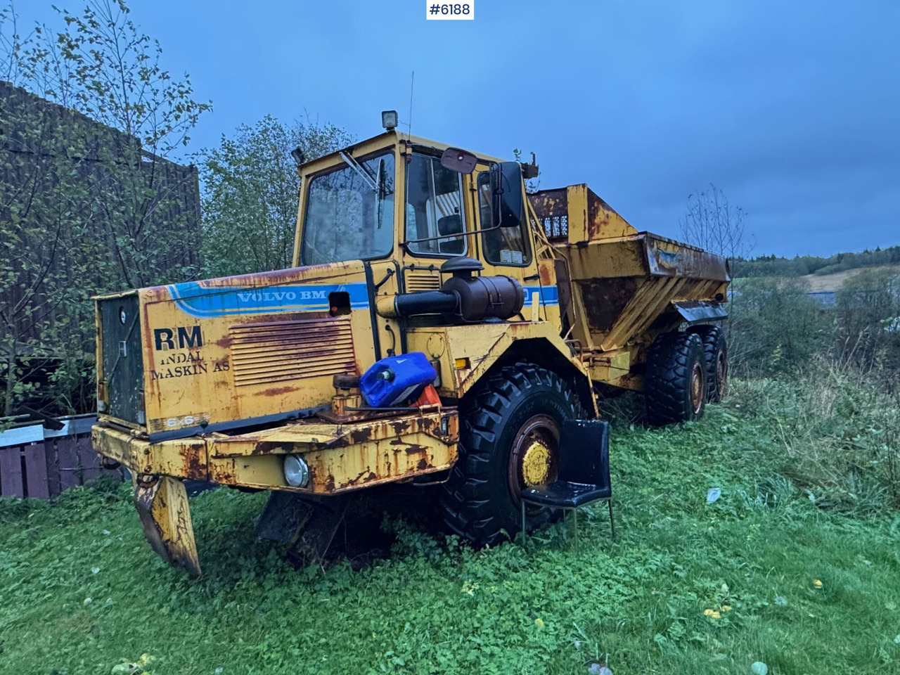 1985 Volvo BM 5350B 6x6 dumper - Kloubový sklápěč: obrázek 1 1985 Volvo BM 5350B 6x6 dumper - Kloubový sklápěč: obrázek 1