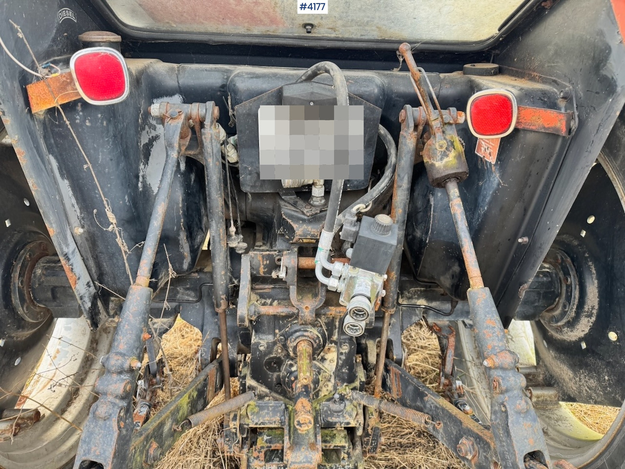 Traktor 1986 Case International 685 4x2: obrázek 15