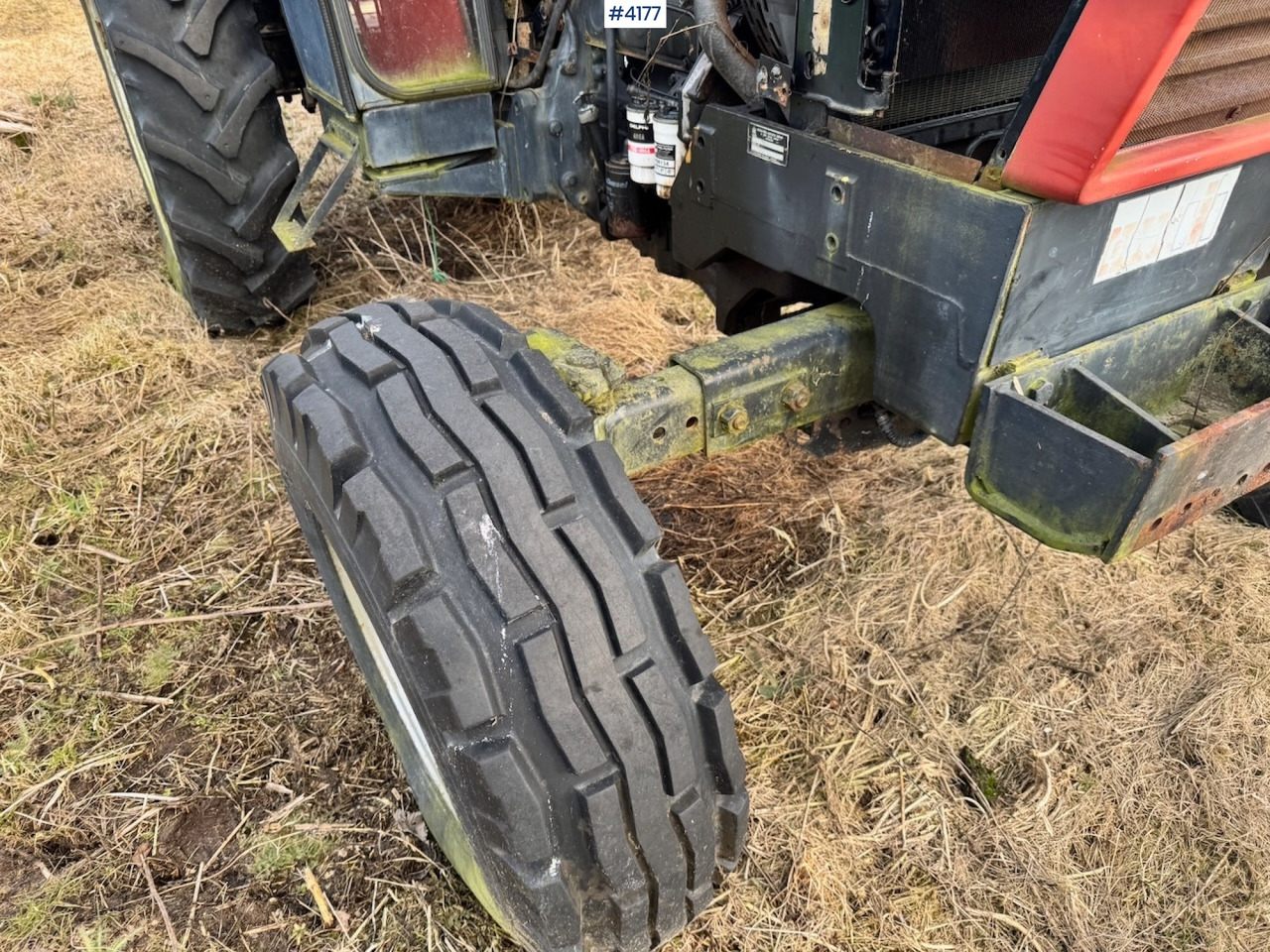 Traktor 1986 Case International 685 4x2: obrázek 10