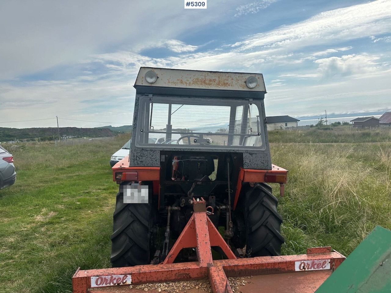 1989 Zetor 5245 tractor w/ snow blower. - Traktor: obrázek 5 1989 Zetor 5245 tractor w/ snow blower. - Traktor: obrázek 5