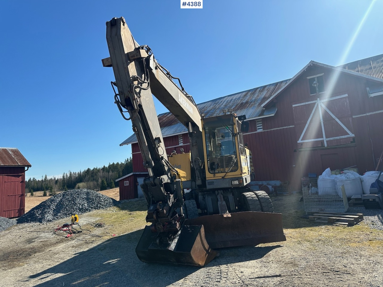 1995 Åkermann EW200 Wheel machine w/ grading bucket og tiltrotator. WATCH VIDEO. - Rýpadlo: obrázek 4 1995 Åkermann EW200 Wheel machine w/ grading bucket og tiltrotator. WATCH VIDEO. - Rýpadlo: obrázek 4