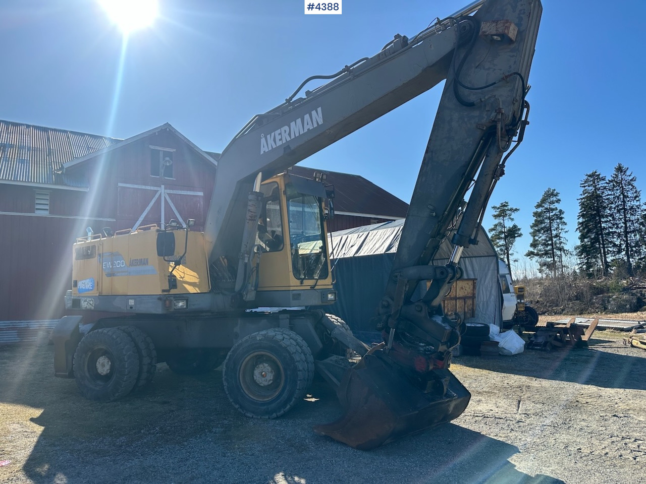 1995 Åkermann EW200 Wheel machine w/ grading bucket og tiltrotator. WATCH VIDEO. - Rýpadlo: obrázek 1 1995 Åkermann EW200 Wheel machine w/ grading bucket og tiltrotator. WATCH VIDEO. - Rýpadlo: obrázek 1