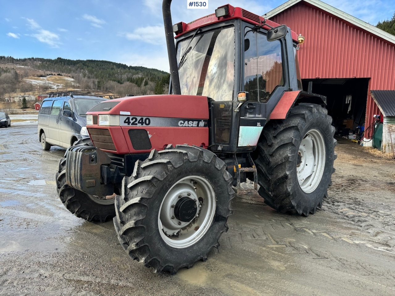 1996 Case IH 4240 XL - Traktor: obrázek 3 1996 Case IH 4240 XL - Traktor: obrázek 3
