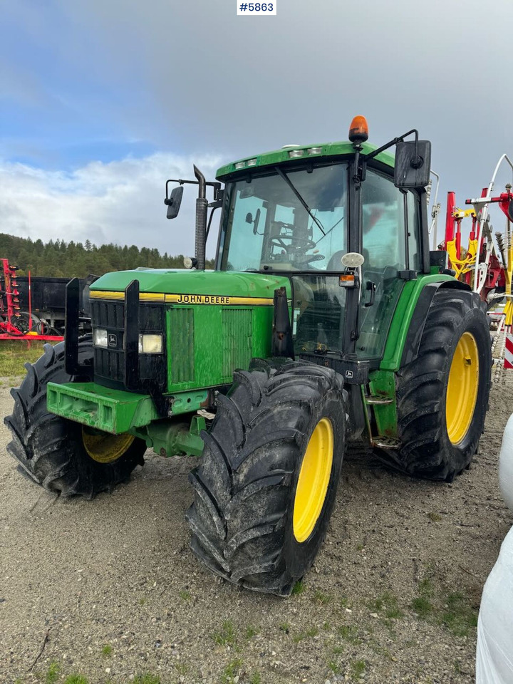1996 John Deere 6400 4x4 w/ front loader. - Traktor: obrázek 5 1996 John Deere 6400 4x4 w/ front loader. - Traktor: obrázek 5