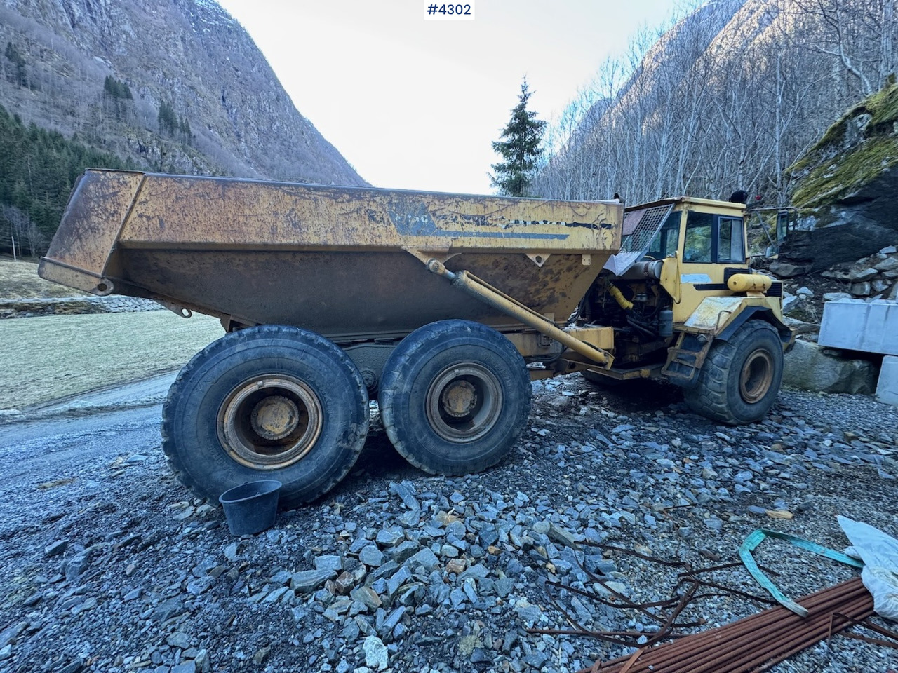 1996 Volvo A25C 6x6 - Kloubový sklápěč: obrázek 2 1996 Volvo A25C 6x6 - Kloubový sklápěč: obrázek 2