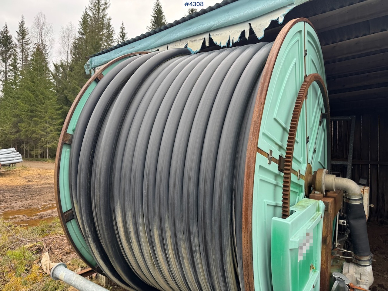 1998 Irtec vanningsvogn med rør og pumpe - Zavlažovací systém: obrázek 4 1998 Irtec vanningsvogn med rør og pumpe - Zavlažovací systém: obrázek 4