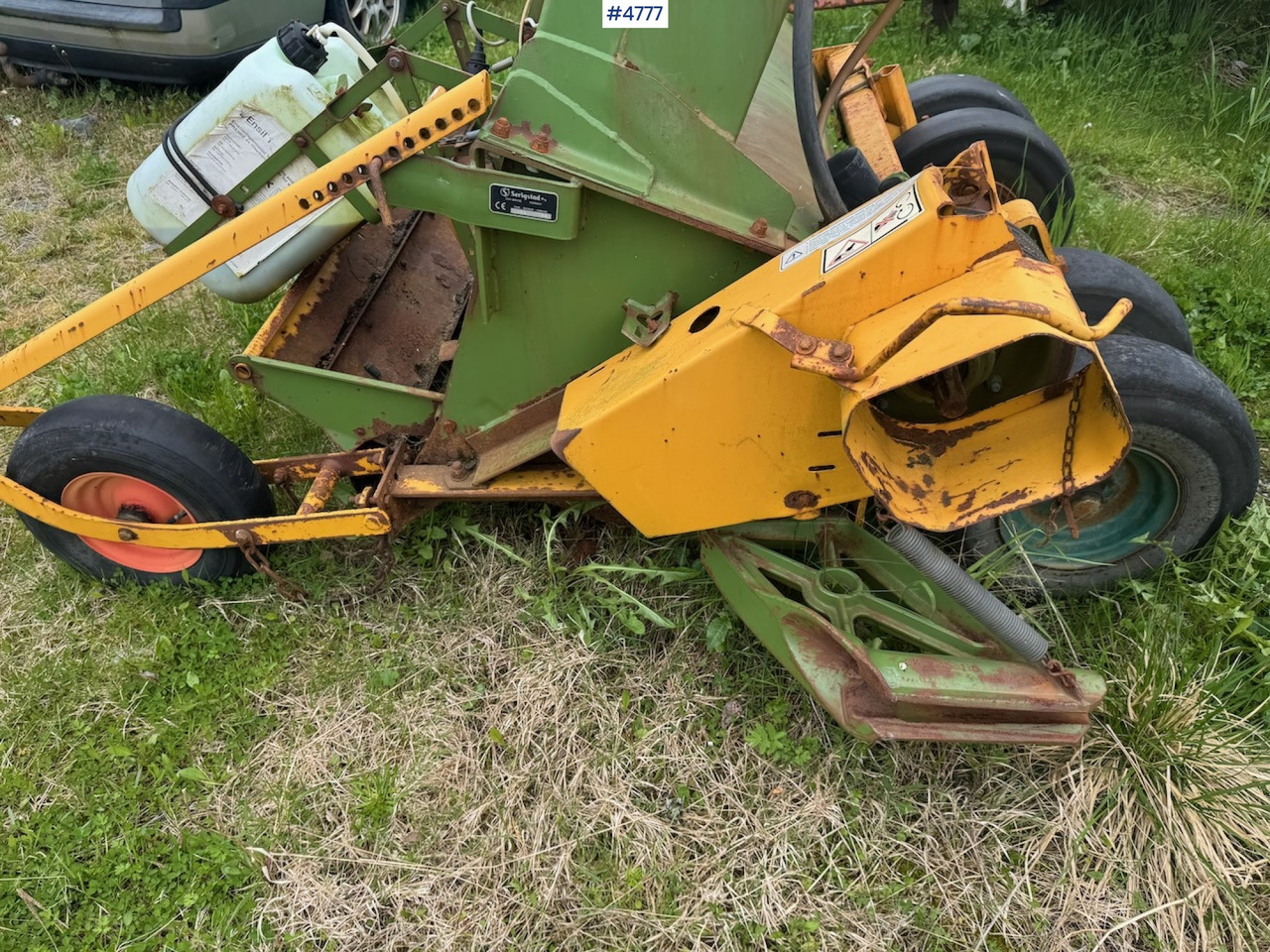 Stroj na sklizeň pícnin 1999 Serigstad forage harvester with frame: obrázek 6