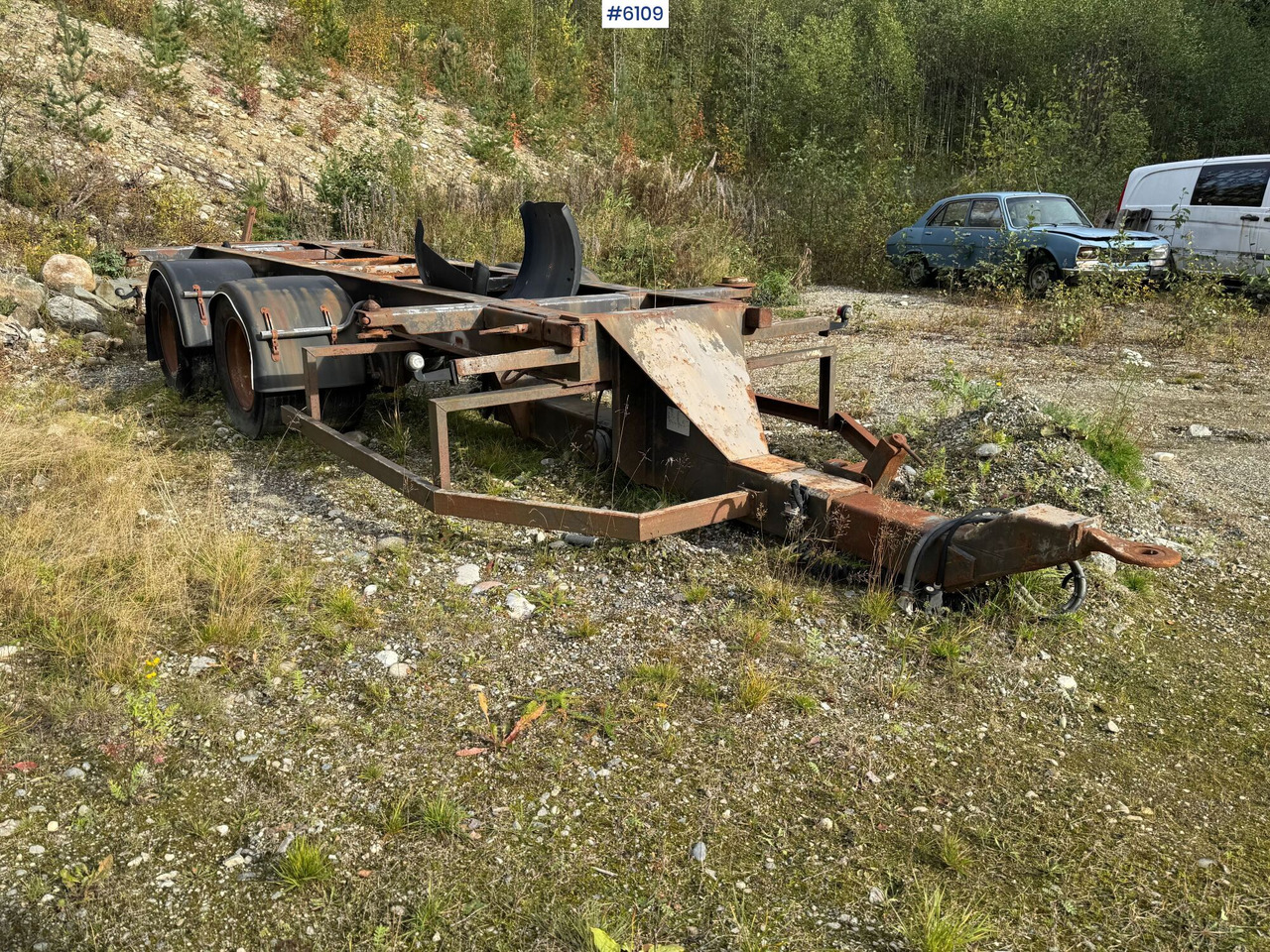 2002 Istrail container trailer. Repair object. - Podvalníkový přívěs: obrázek 1 2002 Istrail container trailer. Repair object. - Podvalníkový přívěs: obrázek 1