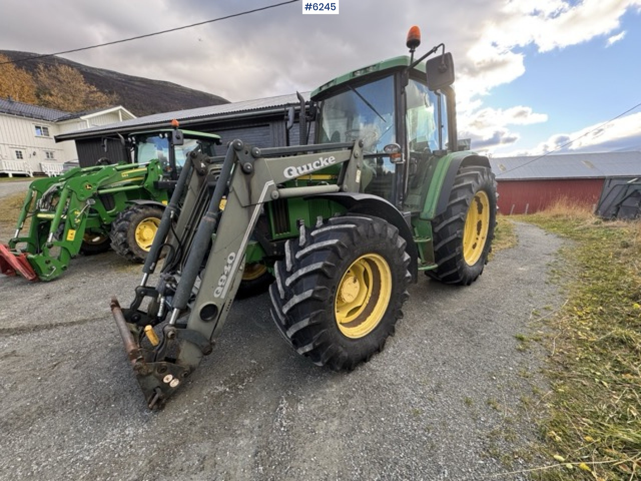2002 John Deere 6310 with Loader (3rd Function) – SEE VIDEO! - Traktor: obrázek 2 2002 John Deere 6310 with Loader (3rd Function) – SEE VIDEO! - Traktor: obrázek 2
