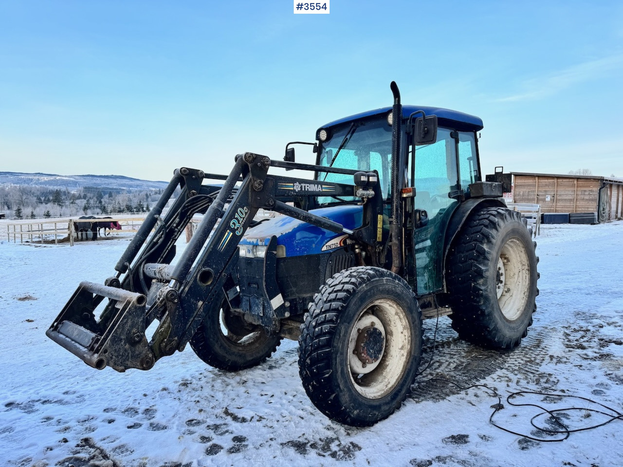2003 New Holland TN75D 4x4 w/ Front Loader. 4000 hours! - Traktor: obrázek 4 2003 New Holland TN75D 4x4 w/ Front Loader. 4000 hours! - Traktor: obrázek 4