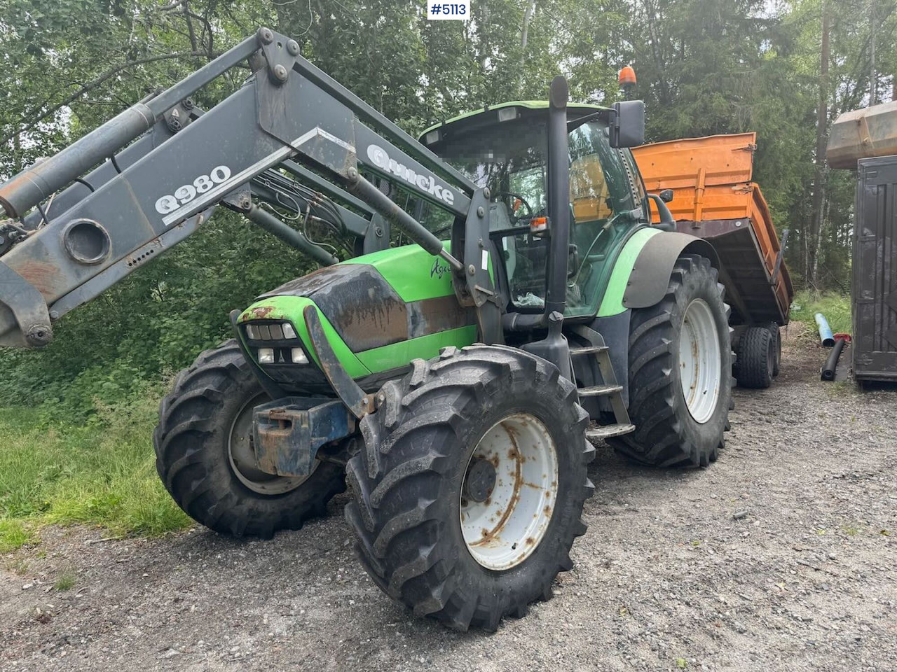 Traktor 2004 Deutz-Fahr Agrotron TTV 1130 w/ front loader: obrázek 24