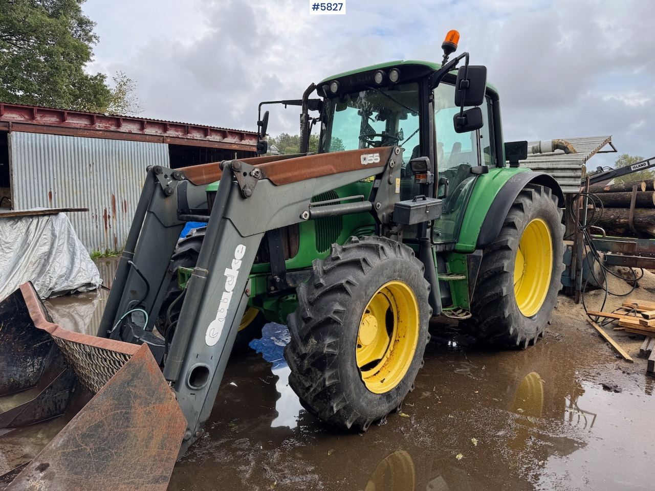 2005 John Deere 6320 w/ front loader. - Traktor: obrázek 1 2005 John Deere 6320 w/ front loader. - Traktor: obrázek 1