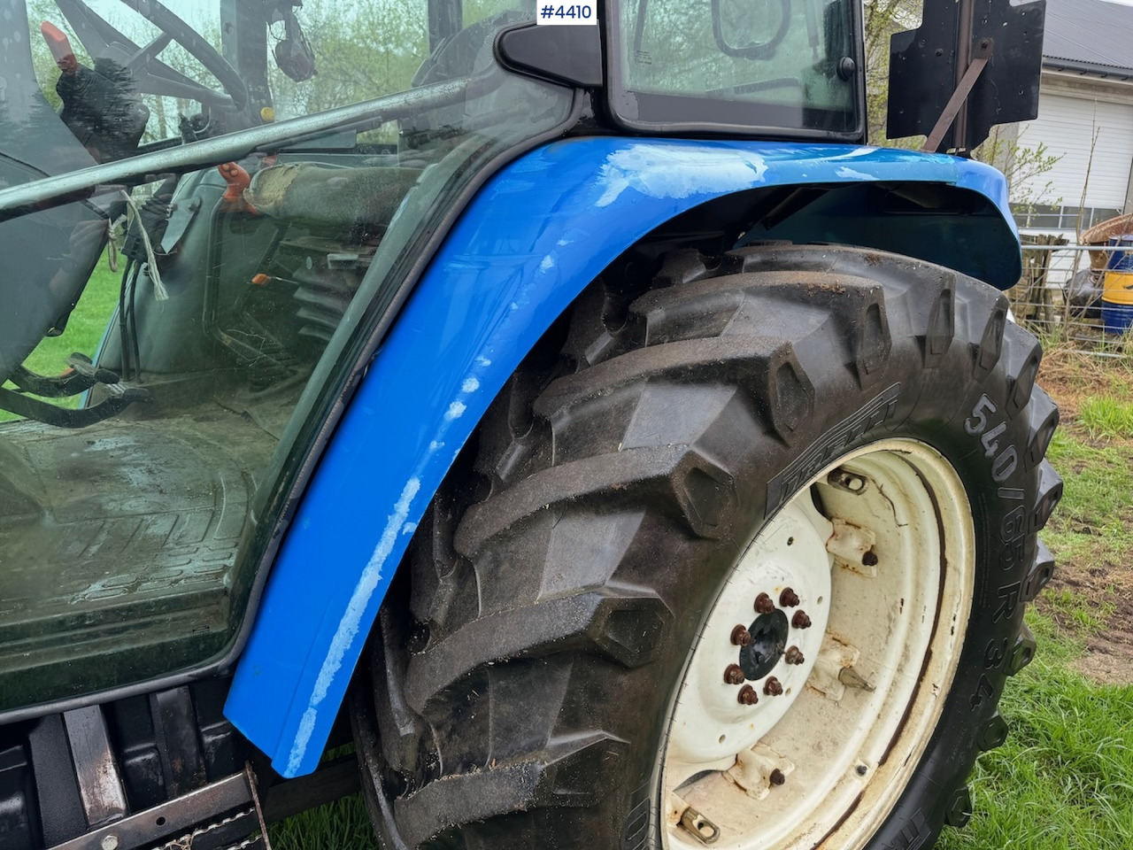 Traktor 2006 New Holland TL100 A w/Front Loader.: obrázek 19 Traktor 2006 New Holland TL100 A w/Front Loader.: obrázek 19