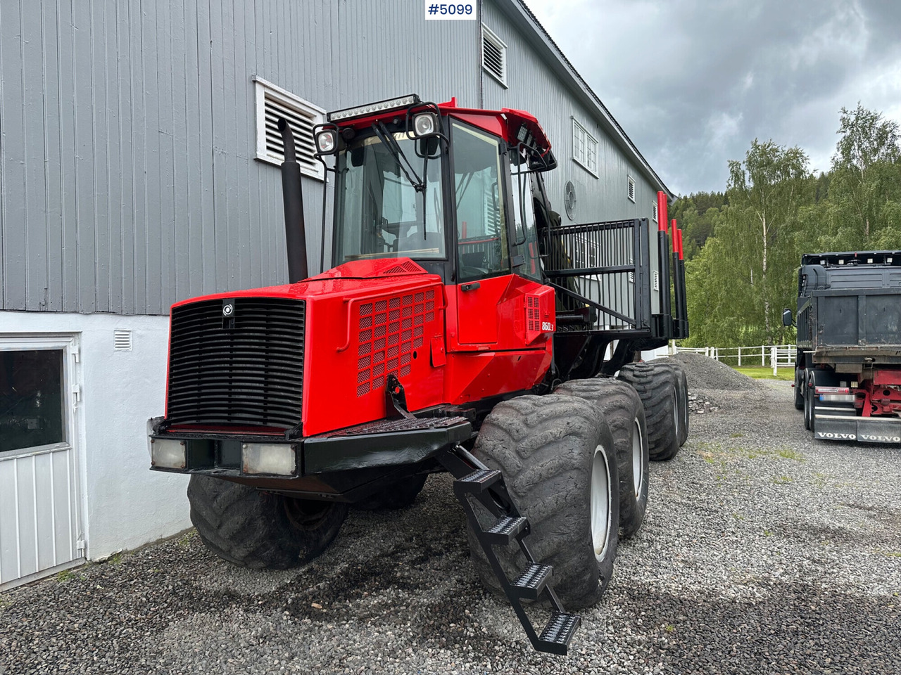 2006 Valmet 860 III forwarder - Vyvážecí souprava: obrázek 5 2006 Valmet 860 III forwarder - Vyvážecí souprava: obrázek 5