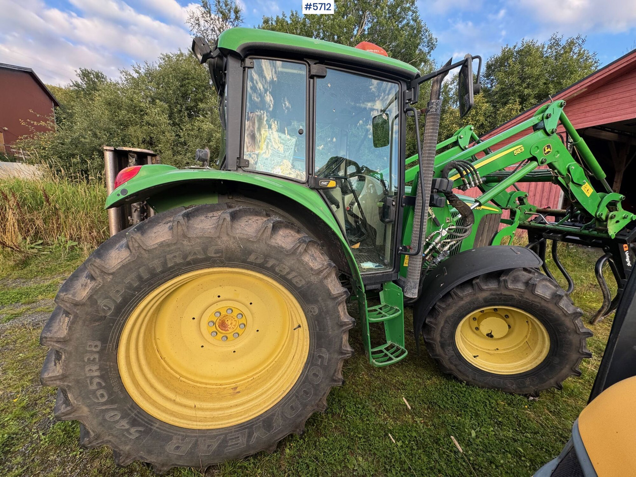 2008 John Deere 6320 SE with front loader and 2 buckets! - Traktor: obrázek 3 2008 John Deere 6320 SE with front loader and 2 buckets! - Traktor: obrázek 3