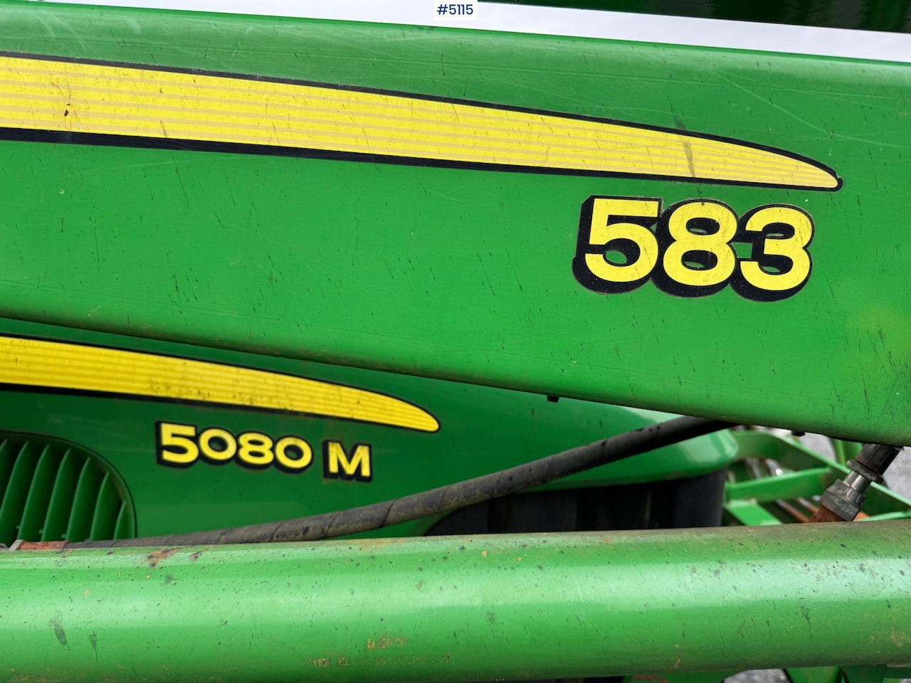 2011 John Deere 5080 M m/frontlaster. Lite timer! - Traktor: obrázek 2 2011 John Deere 5080 M m/frontlaster. Lite timer! - Traktor: obrázek 2