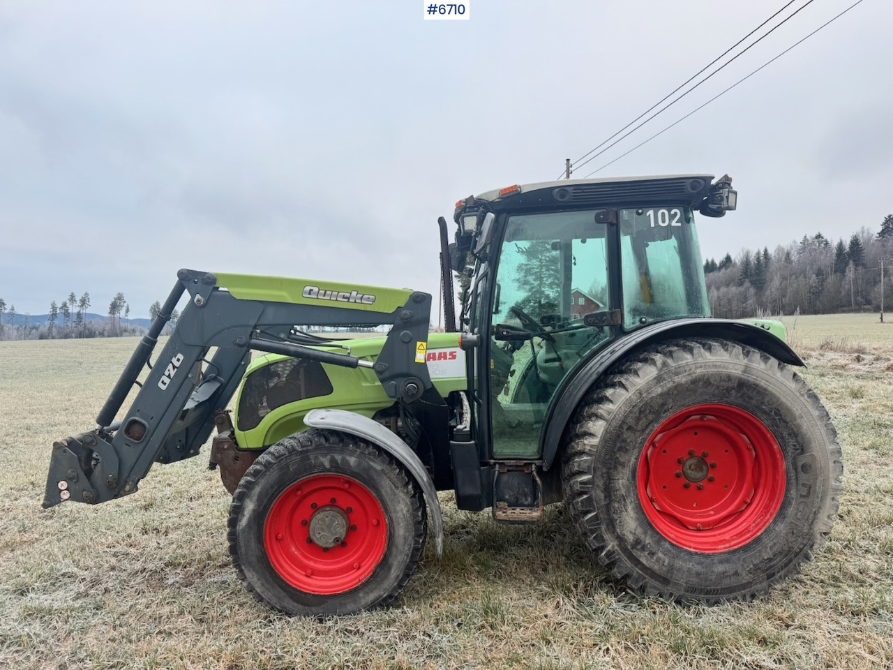 2012 Claas 220 Elios w/ Front loader. 3220 hours! - Traktor: obrázek 3 2012 Claas 220 Elios w/ Front loader. 3220 hours! - Traktor: obrázek 3