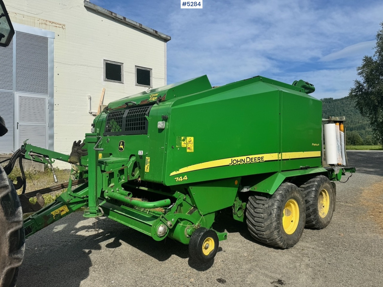 2012 John Deere 744 Combi baler. - Stroj na sklizeň pícnin: obrázek 3 2012 John Deere 744 Combi baler. - Stroj na sklizeň pícnin: obrázek 3