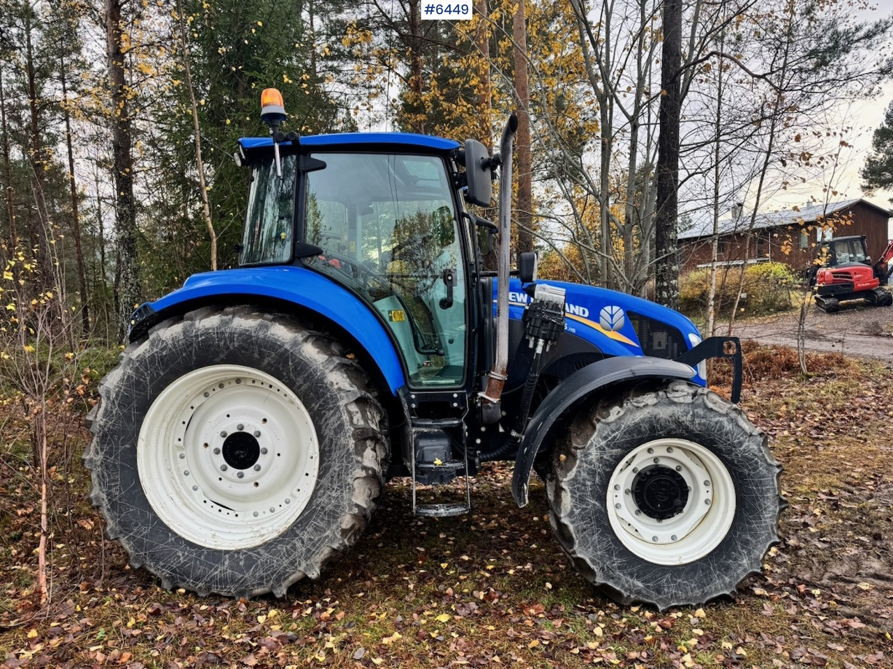 2014 New Holland T5.115 w/ Brackets and Central. 2400 hours! - Traktor: obrázek 2 2014 New Holland T5.115 w/ Brackets and Central. 2400 hours! - Traktor: obrázek 2