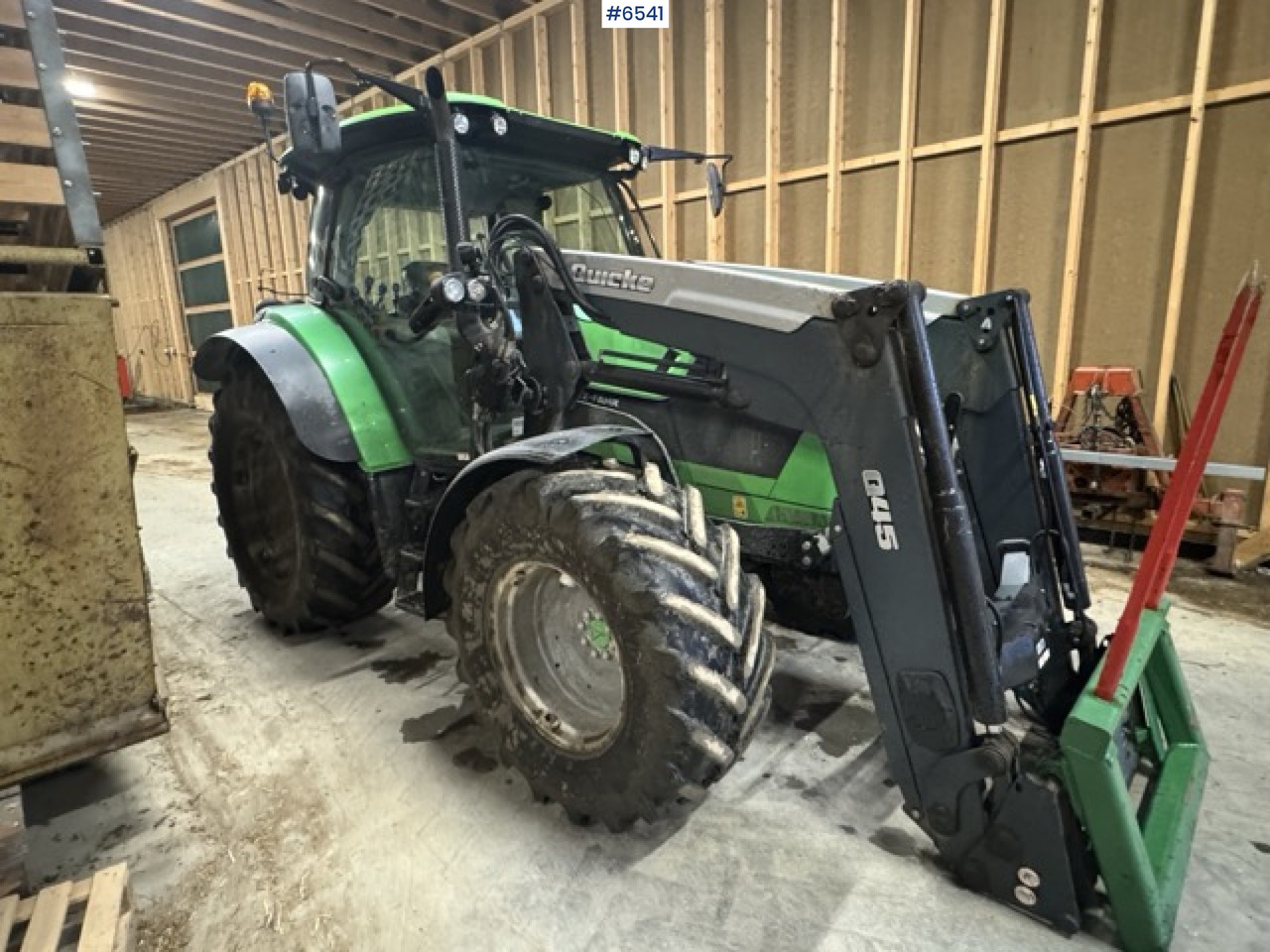 2015 Deutz Fahr 5100 DT with front loader and twin wheels! - Traktor: obrázek 1 2015 Deutz Fahr 5100 DT with front loader and twin wheels! - Traktor: obrázek 1