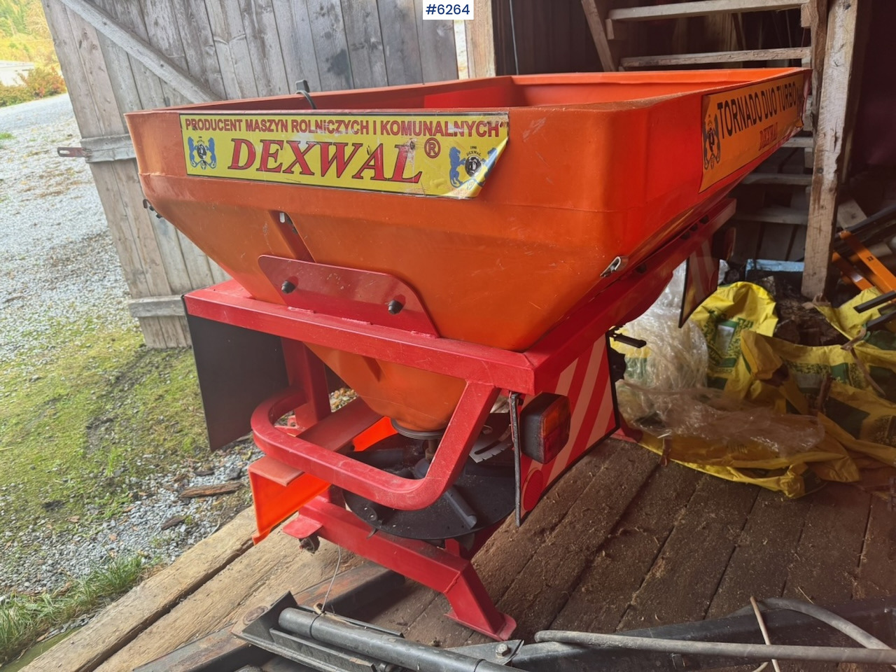 2015 Dexwal Tornado fertilizer spreader - Rozmetadlo hnoje: obrázek 3 2015 Dexwal Tornado fertilizer spreader - Rozmetadlo hnoje: obrázek 3