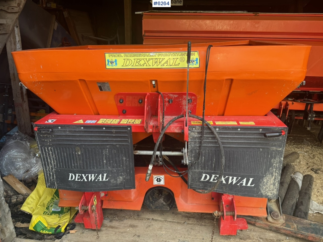 2015 Dexwal Tornado fertilizer spreader - Rozmetadlo hnoje: obrázek 4 2015 Dexwal Tornado fertilizer spreader - Rozmetadlo hnoje: obrázek 4