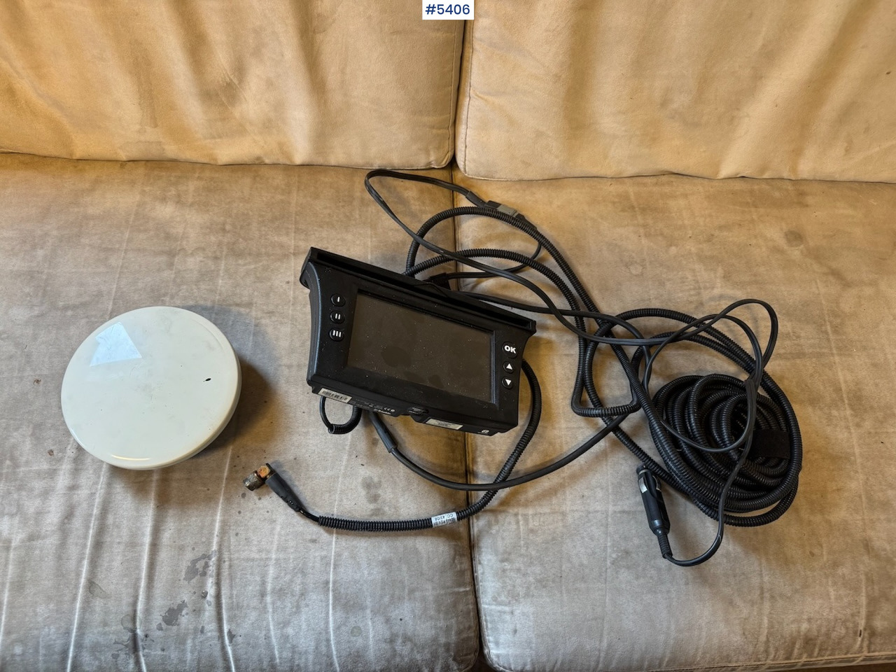 2018 GPS for tractor - Navigační systém pro Traktor: obrázek 1 2018 GPS for tractor - Navigační systém pro Traktor: obrázek 1