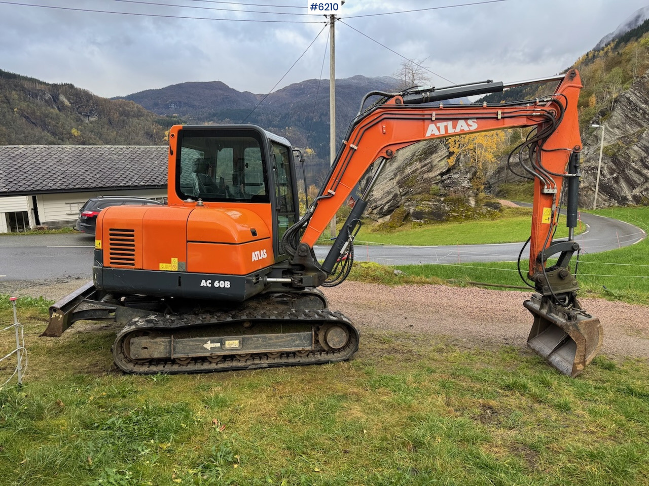 2019 Atlas AC 60B with 3 buckets, grapple, and spike. Low hours!! - Rýpadlo: obrázek 1 2019 Atlas AC 60B with 3 buckets, grapple, and spike. Low hours!! - Rýpadlo: obrázek 1